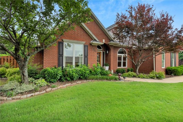3857 Saulsbury Street, Springdale, AR 72762