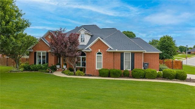 3857 Saulsbury Street, Springdale, AR 72762