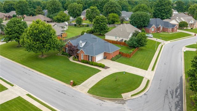 3857 Saulsbury Street, Springdale, AR 72762