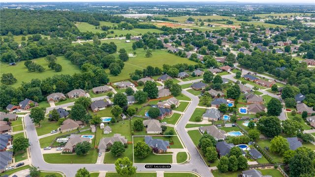 3857 Saulsbury Street, Springdale, AR 72762