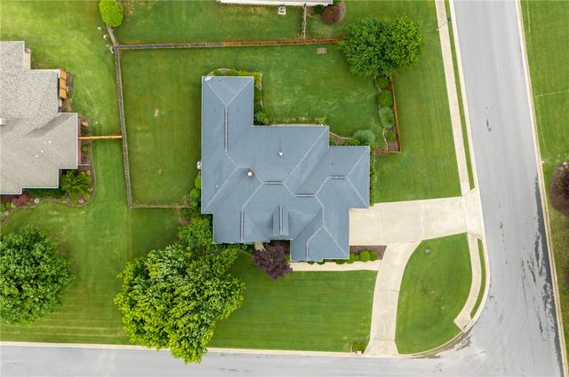 3857 Saulsbury Street, Springdale, AR 72762