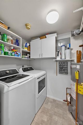 974 Windstream Drive 38, St Peters, MO 63376
