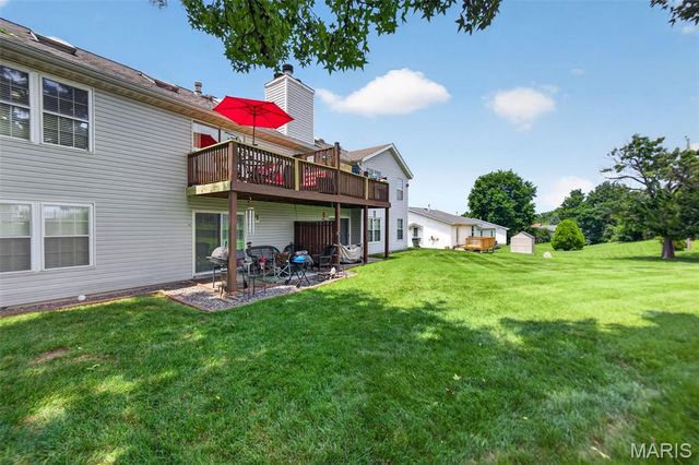 974 Windstream Drive 38, St Peters, MO 63376