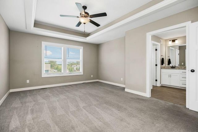 1524 N 156th Street, Basehor, KS 66007
