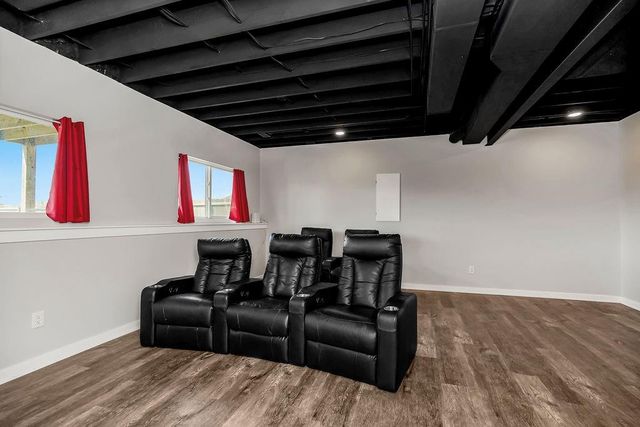 1524 N 156th Street, Basehor, KS 66007
