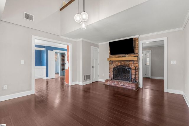 404 Gray Fox Square, Taylors, SC 29687