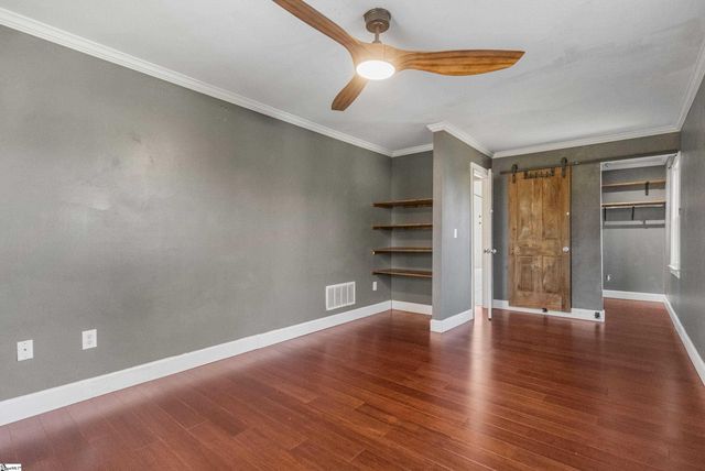 404 Gray Fox Square, Taylors, SC 29687