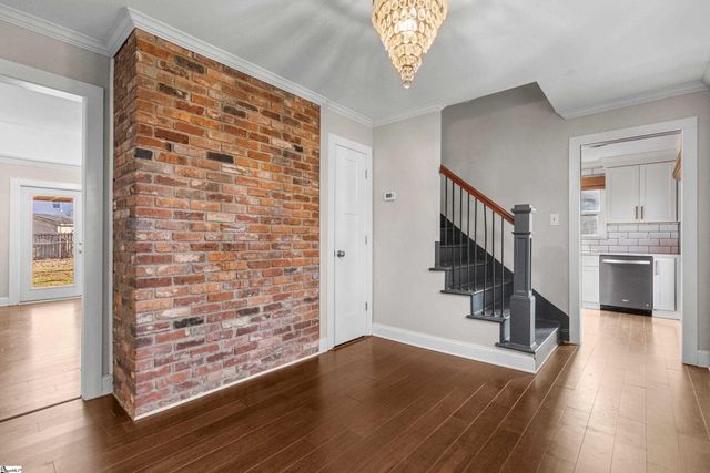 404 Gray Fox Square, Taylors, SC 29687