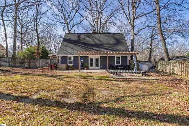 404 Gray Fox Square, Taylors, SC 29687