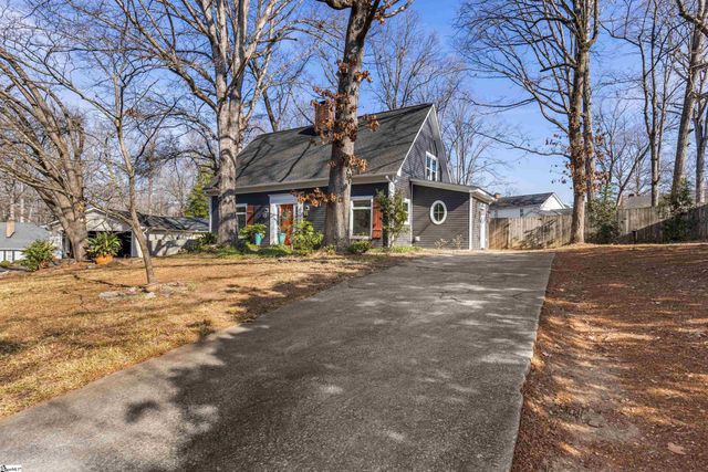 404 Gray Fox Square, Taylors, SC 29687