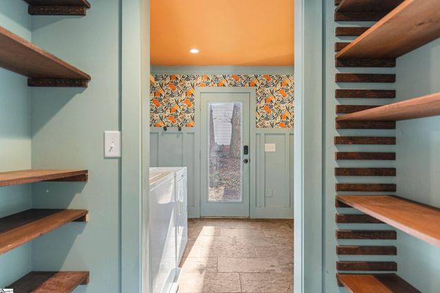 404 Gray Fox Square, Taylors, SC 29687