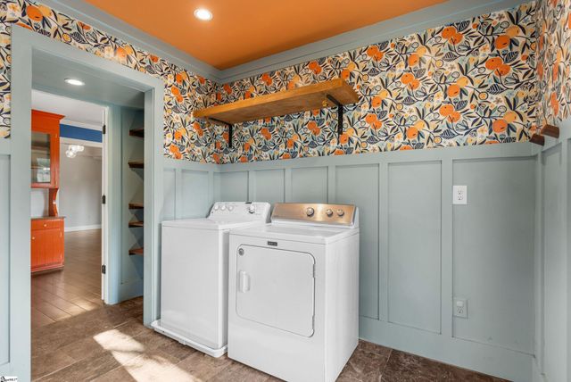 404 Gray Fox Square, Taylors, SC 29687