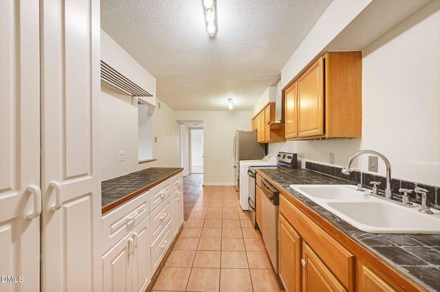 501 Jones Ferry Road Unit N9, Carrboro, NC 27510