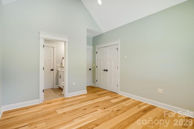 30 Shipman Parkway, Flat Rock, NC 28731