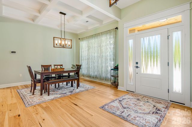 30 Shipman Parkway, Flat Rock, NC 28731