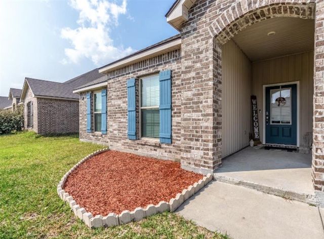 3242 Snowy Egret Dr Drive, Lake Charles, LA 70615