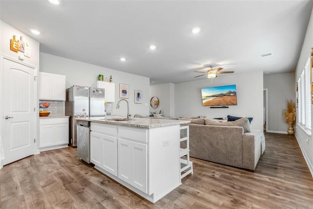 3242 Snowy Egret Dr Drive, Lake Charles, LA 70615