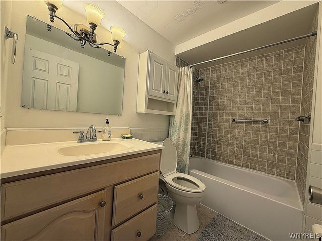 73 Henel Avenue 5, Amherst, NY 14226