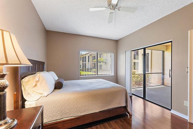 6503 SE Williamsburg Drive 104, Hobe Sound, FL 33455