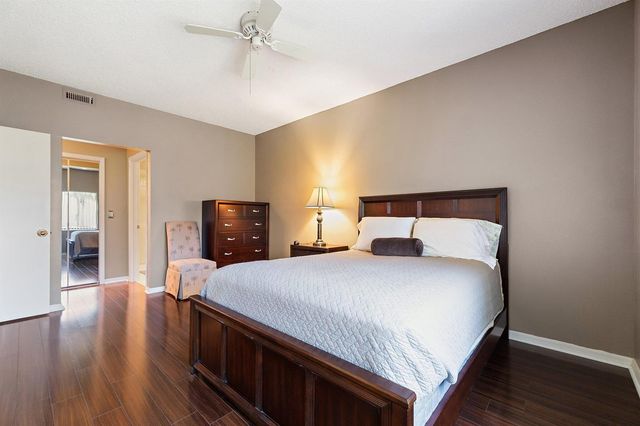 6503 SE Williamsburg Drive 104, Hobe Sound, FL 33455