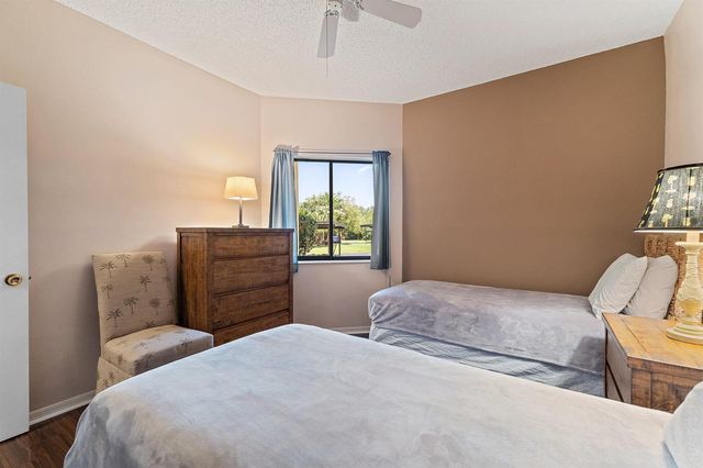6503 SE Williamsburg Drive 104, Hobe Sound, FL 33455