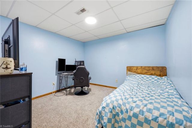 160 Puck Lane, Thomasville, NC 27360