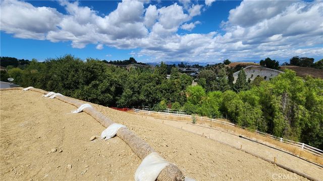 5360 WHITMAN Road, Hidden Hills, CA 91302