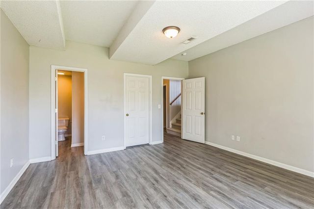 1010 N Clinton Street, Olathe, KS 66061