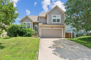 1010 N Clinton Street, Olathe, KS 66061