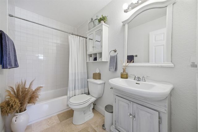 921 CORNELIUS AVENUE, Tampa, FL 33603