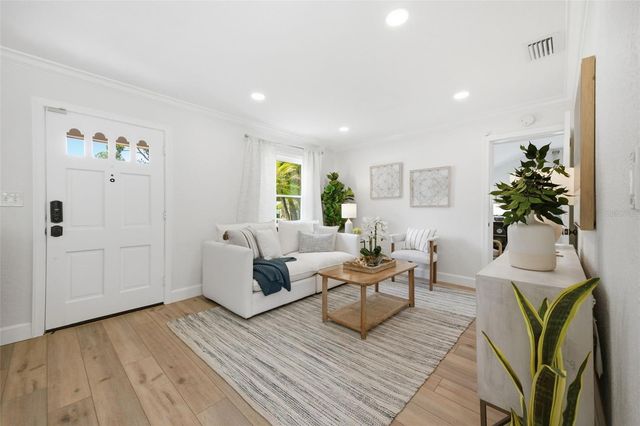 921 CORNELIUS AVENUE, Tampa, FL 33603