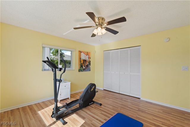 1011 S Town And River DR, Fort Myers, FL 33919