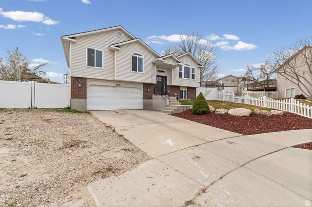 6976 S KOKOPELLI CT, West Jordan, UT 84081