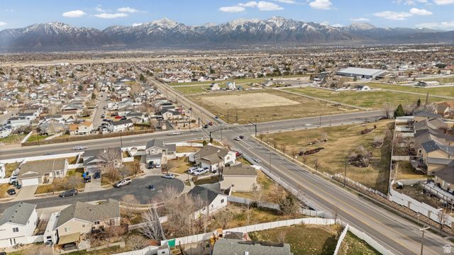 6976 S KOKOPELLI CT, West Jordan, UT 84081