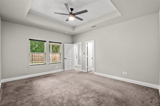 2955 Pearl Avenue, Fort Worth, TX 76106
