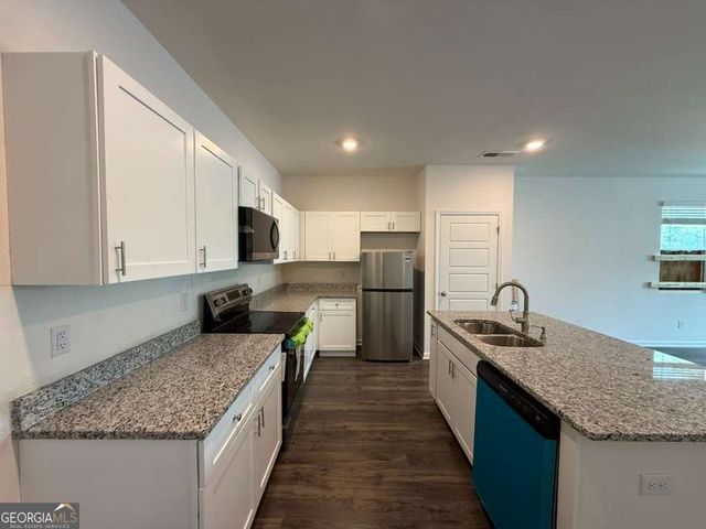 727 Aura Trail, Lawrenceville, GA 30045
