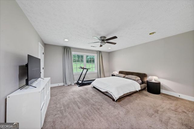 120 Creekwood Lane, Fayetteville, GA 30214