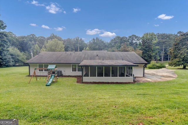 120 Creekwood Lane, Fayetteville, GA 30214