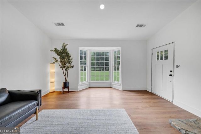 120 Creekwood Lane, Fayetteville, GA 30214