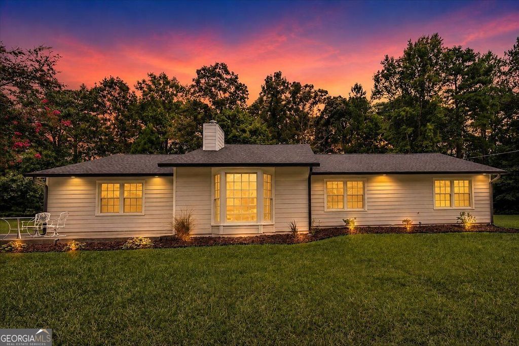 120 Creekwood Lane, Fayetteville, GA 30214
