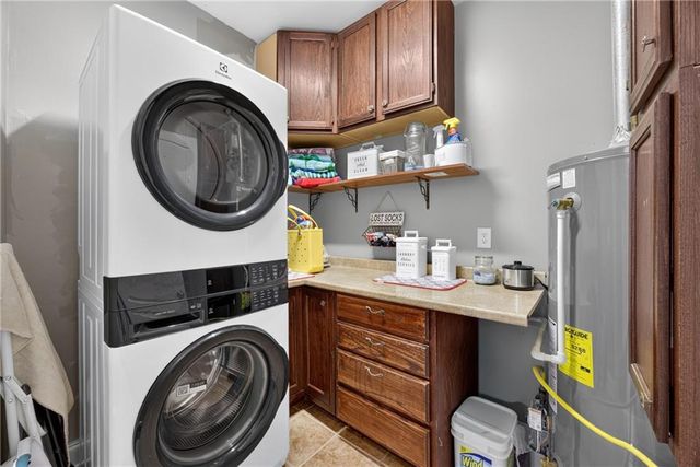 8100 Powhattan Court, Mcdonough, GA 30252