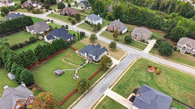 8100 Powhattan Court, Mcdonough, GA 30252