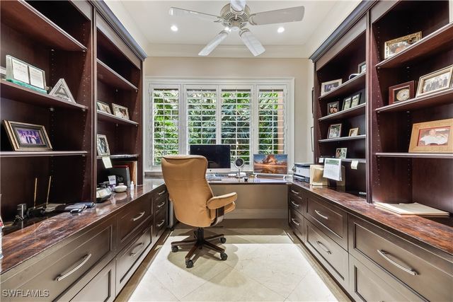 645 Via Mezner VIA 804, Naples, FL 34108