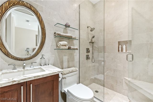 645 Via Mezner VIA 804, Naples, FL 34108