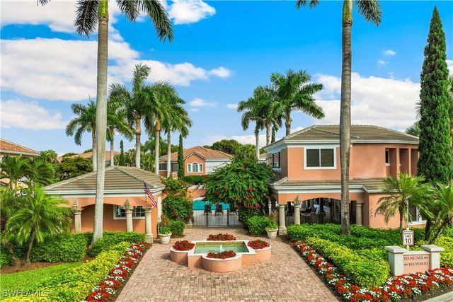 645 Via Mezner VIA 804, Naples, FL 34108