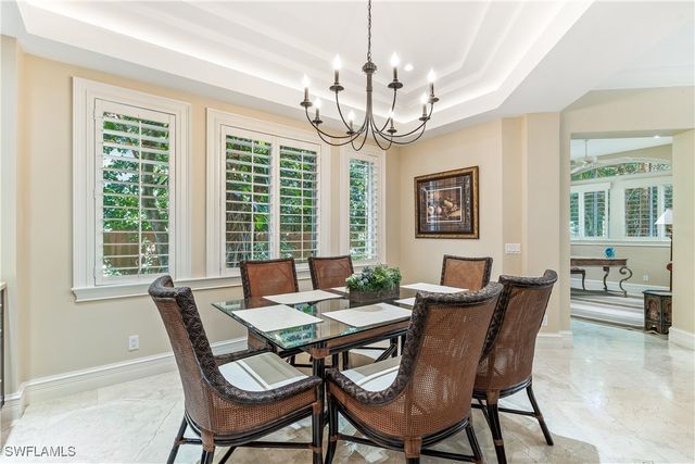 645 Via Mezner VIA 804, Naples, FL 34108