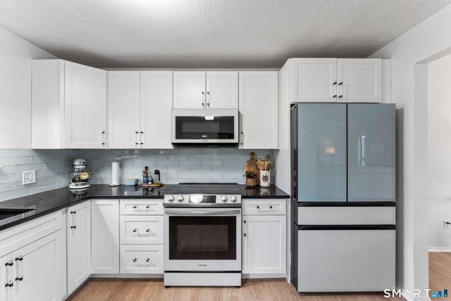 640 Heritage Village B, Southbury, CT 06488