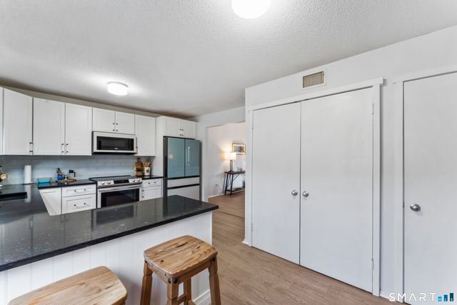 640 Heritage Village B, Southbury, CT 06488