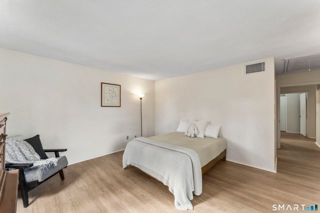 640 Heritage Village B, Southbury, CT 06488