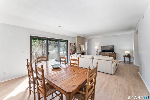 640 Heritage Village B, Southbury, CT 06488